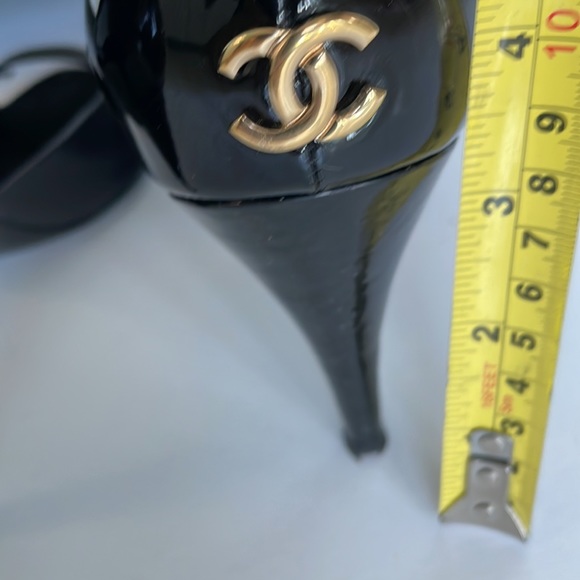 Authentic Chanel Heels - Picture 9 of 14
